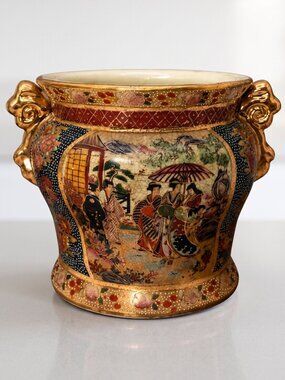 Vintage Royal Satsuma Moriage Cachepot Planter Jardiniere Lion Handles